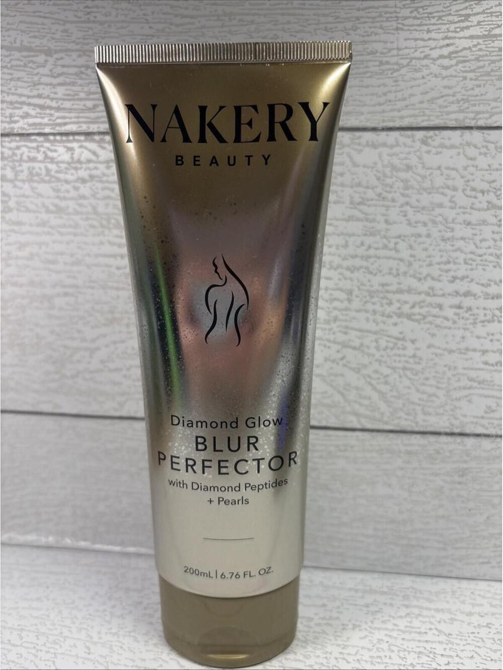 Nakery Diamond Glow Blur Perfector 6.76oz